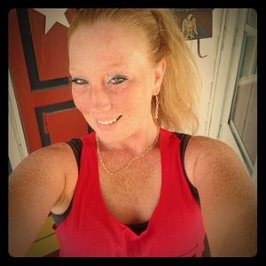 Meet your Posher, Sierra